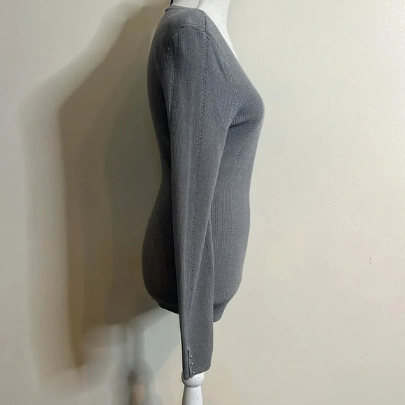 WHBM Gray Long Sleeve Pointelle Knit, Sweater w/ Shoulder Pads Women’s Size M - Picture 4 of 13